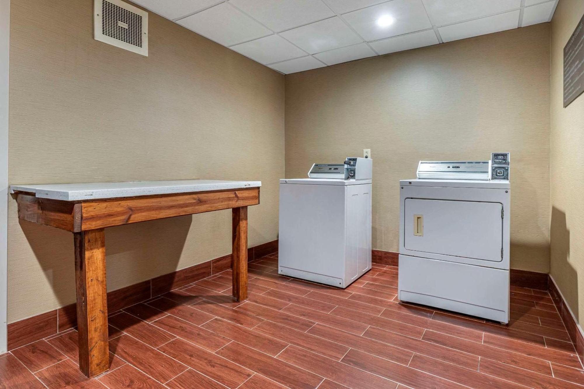 Comfort Inn & Suites Mocksville I-40 Zewnętrze zdjęcie