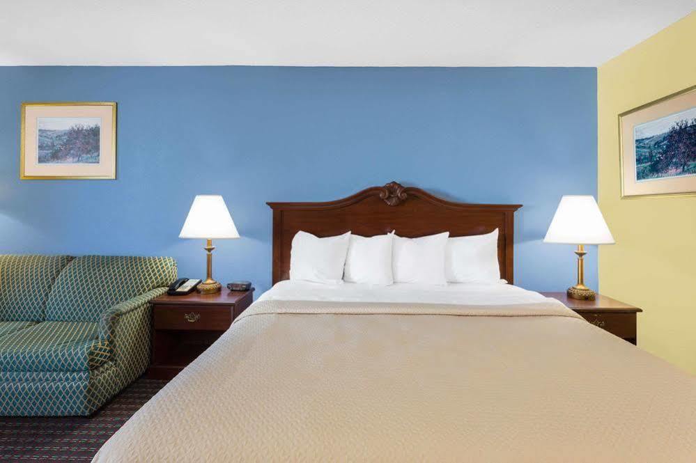 Comfort Inn & Suites Mocksville I-40 Zewnętrze zdjęcie